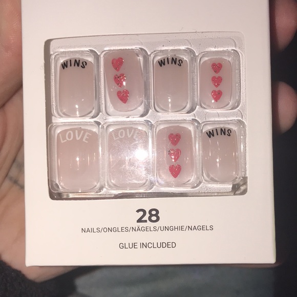 🌈🆕BN!NOT ONLINE!Kiss Nails PRIDE 2023 Collection Love Wins Nails🏳️🌈RARE - Picture 2 of 12